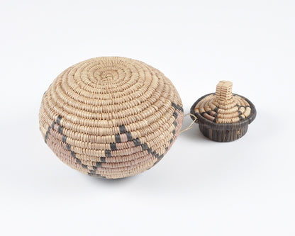 Vintage African Zulu Tribal Hand Woven Basket Lidded Traditional Ukhamba-Two Tone Detail Tamara Scott Designs