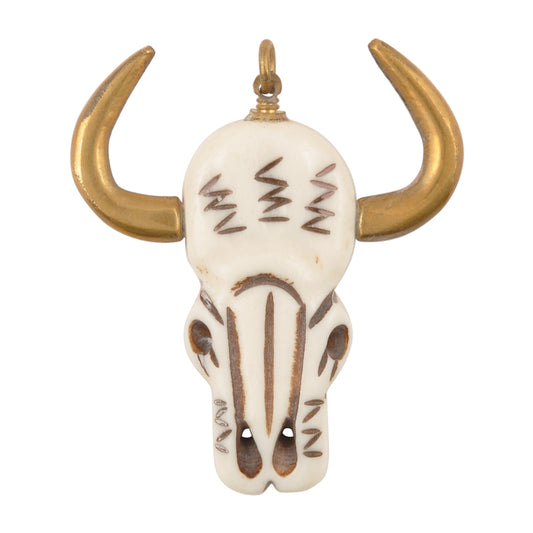 Carved Pendants-43x52mm Cow Skull with Brass Horns-Off White-Quantity 1