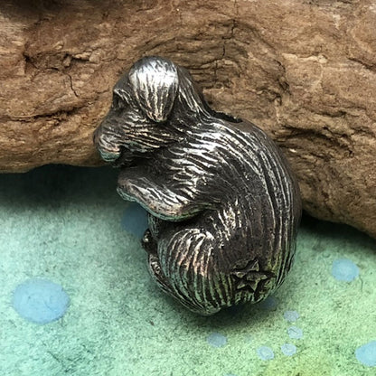 Green Girl Studios-20x13mm Pewter Beads-Hugging Puppy-Antique Pewter